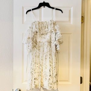 Love by Theia - Beautiful ivory/gold off shoulder dress